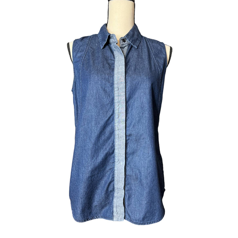 Reed Denim Blouse Button up Sleeveless Size Medium